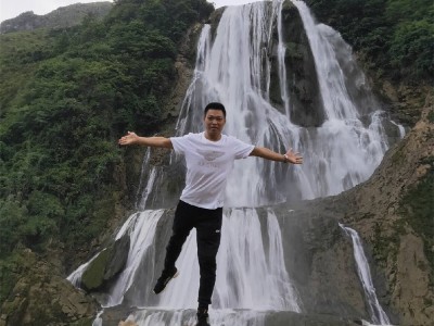 贵州黄果树瀑布旅游包车电话图1