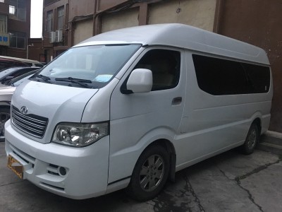 贵州王师傅旅游包车【电话：13984439488王师傅】贵州旅游包车、贵阳旅游包车、黄果树旅游包车、安顺旅游包车、贵阳安顺旅游包车。贵州当地向导王师傅从事贵州旅游多年，为客人定制行程，规划旅游线路，团队拥有干净舒适的各类车型，经验丰富的司机向导，我们不是旅行社，我们只做自由行，您的行程您做主，您不用再为出游做攻略而大伤脑筋，您也不用为跟团不自由，购物浪费时间而烦恼，我们提供的是一对一的服务，您的任何需求我们都能满足，我们将带您体验不一样的民族风情，特色之旅。