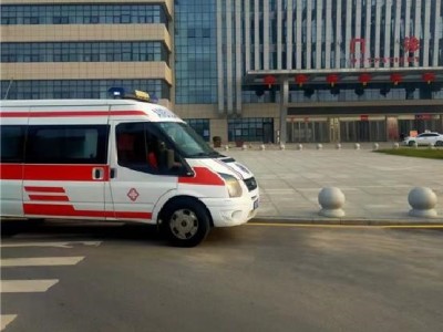 成都到泸州医院急救车转运病人图2