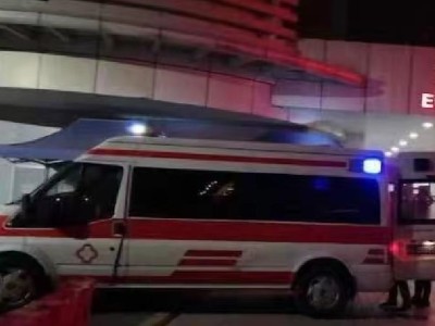 成都到攀枝花重症监护急救车出租图4