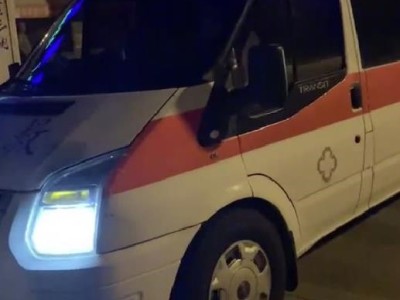 香港到深圳救护车出租电话多少图2