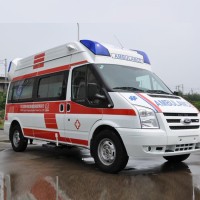 成都到自贡出租救护车护送病人