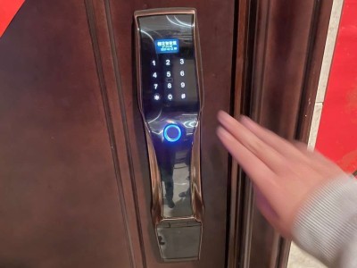 青县开防盗门锁图1
