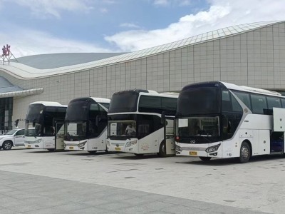 鄂尔多斯旅游租车大巴车出租图1