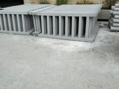 泉州南安市政花箱搭配仿木栏杆制作款式多图1