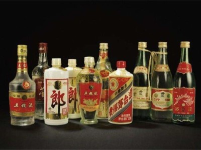 石狮哪里有回收五粮液名酒的图1