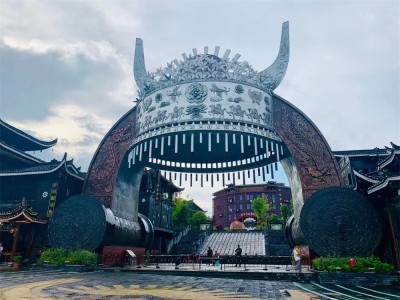 西江千户苗寨旅游包车机场接送住宿门票预订图1